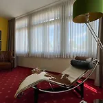 Πανσιόν Baltia 4*